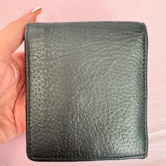 Authentic Gucci Black ANIMALIER BI-FOLD WALLET - Picture 9 of 16